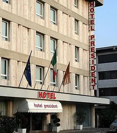 President Venezia Hotel 4*