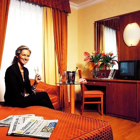 Hotel President Venezia 4*